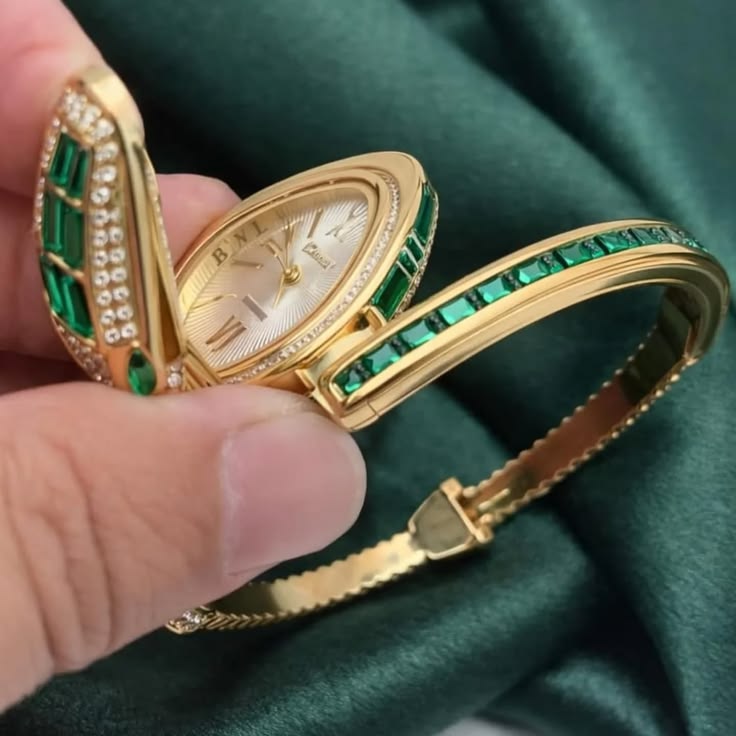 Emerald Serpent Luxe Bracelet Watch