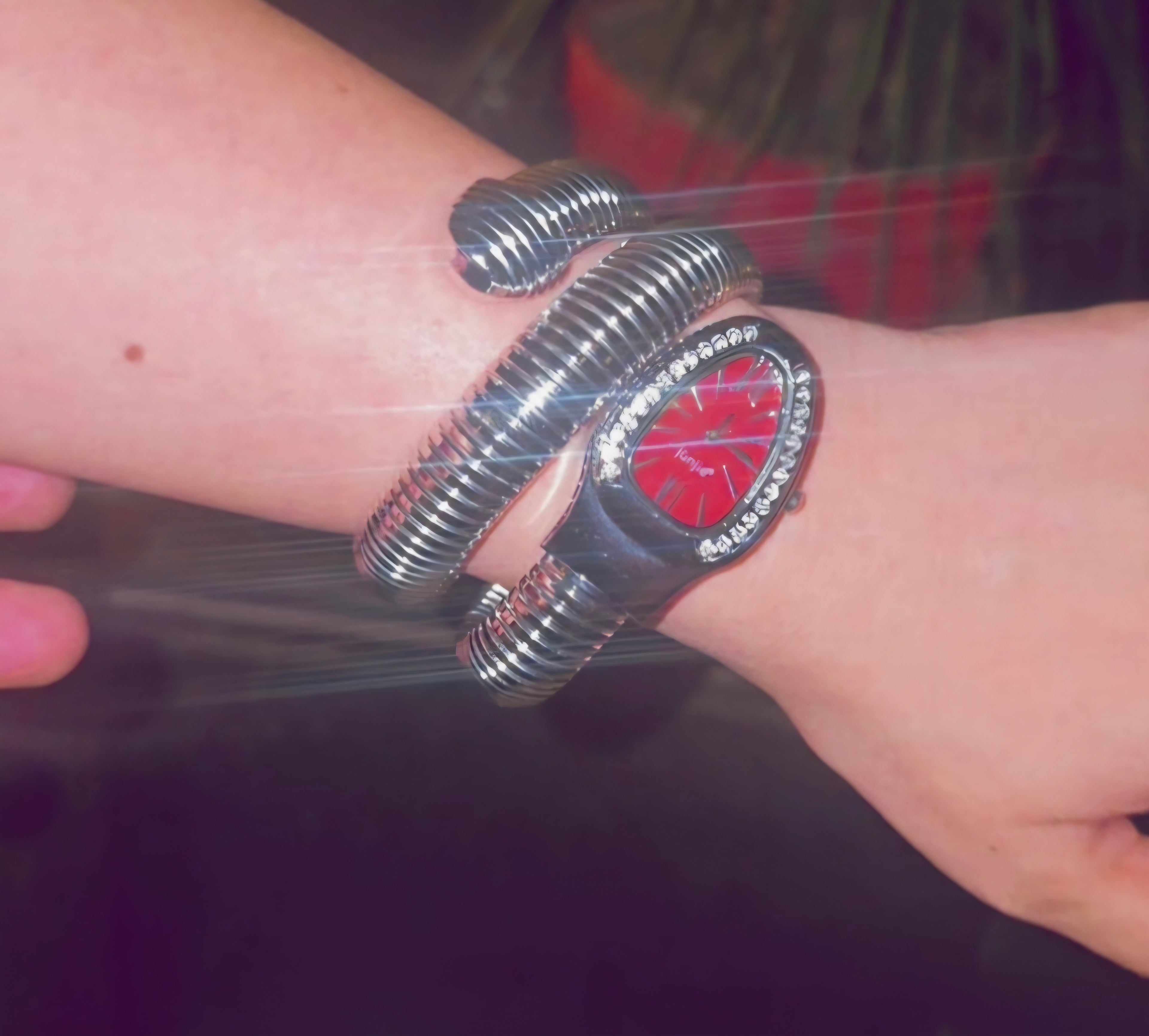 ✨ Luxe Serpent Gold Bracelet Watch for Women | Premium Snake Coil Design | Shoppookie